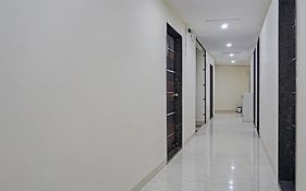 Hotel O Classic Square